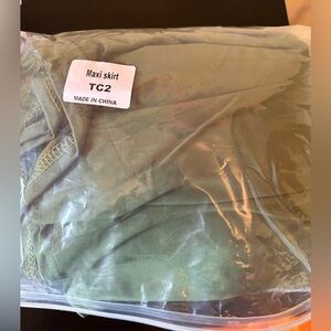 Maxi skirt